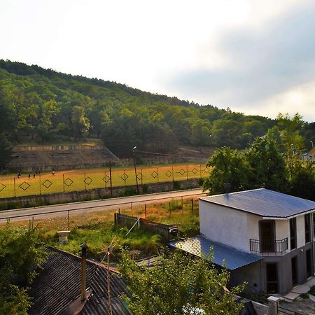 Kmg Hotel Khashuri Zewnętrze zdjęcie