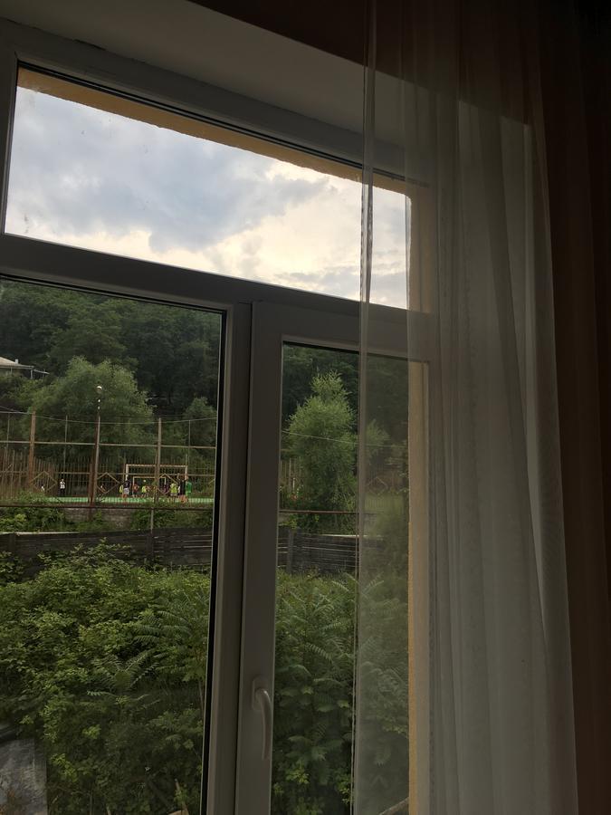 Kmg Hotel Khashuri Zewnętrze zdjęcie
