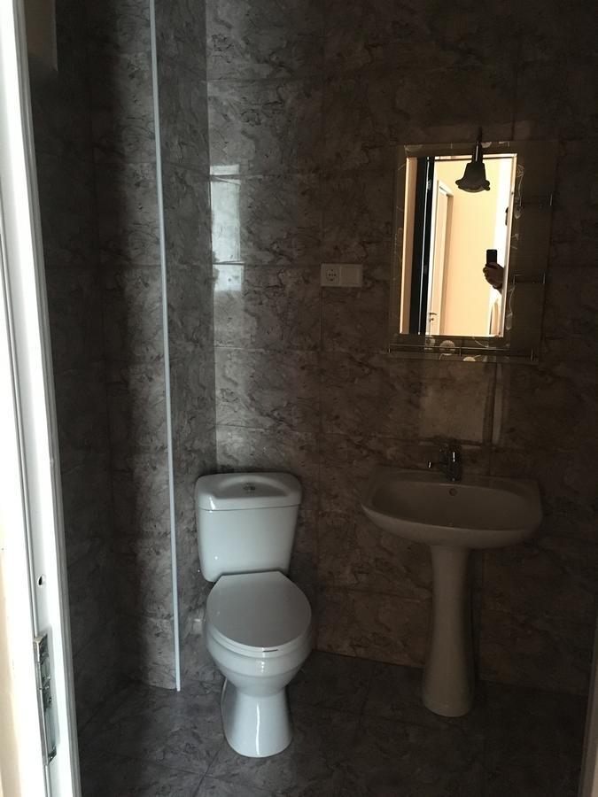 Kmg Hotel Khashuri Zewnętrze zdjęcie