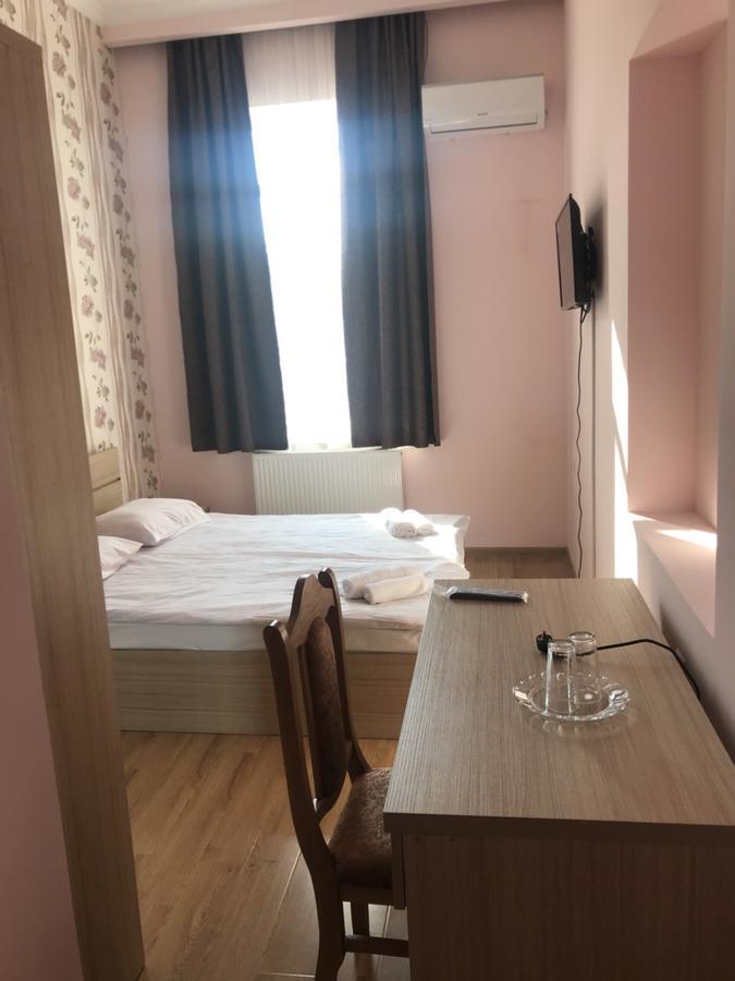Kmg Hotel Khashuri Zewnętrze zdjęcie