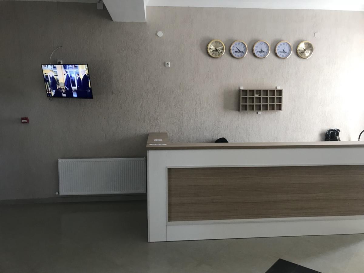 Kmg Hotel Khashuri Zewnętrze zdjęcie