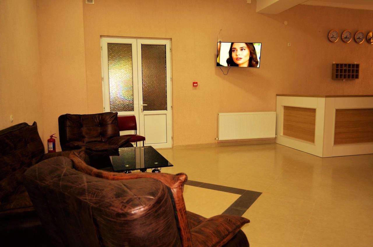 Kmg Hotel Khashuri Zewnętrze zdjęcie