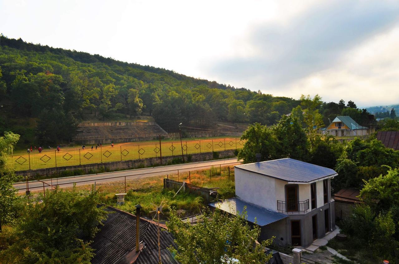Kmg Hotel Khashuri Zewnętrze zdjęcie